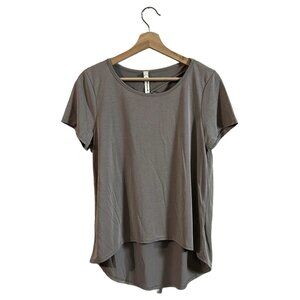 Lazy Sundays by Paper Crane Hi Low Hem Top Size Medium Taupe Stretchy Knit